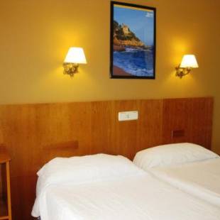 Фотографии гостиницы
Hotel Mas Center