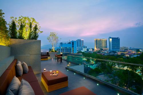 Фотография гостиницы Anantara Chiang Mai Serviced Suites - SHA Certified