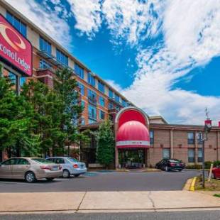Фотографии гостиницы 
            Econo Lodge Metro