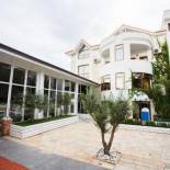 Фотография гостевого дома Bella Napoli Hotel