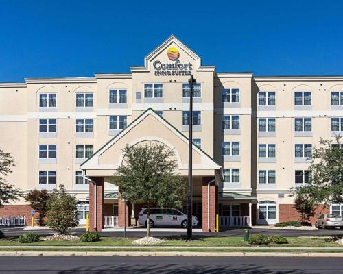 Фотография гостиницы Comfort Inn & Suites Virginia Beach-Norfolk Airport