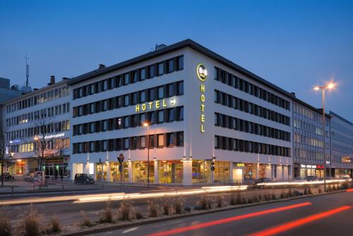 Фотография гостиницы B&B Hotel Nürnberg-Hbf