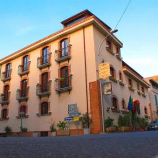 Фотографии гостиницы 
            Hotel U' Bais