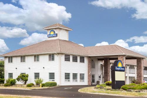 Фотография гостиницы Days Inn by Wyndham Ocean Shores