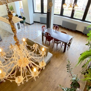 Фотография квартиры Апартаменты ApartMari Шикарные 4-комнатные апартаменты Лофт в центре