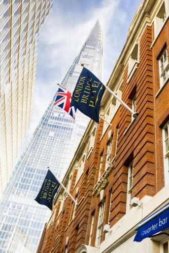 Фотография гостиницы London Bridge Hotel