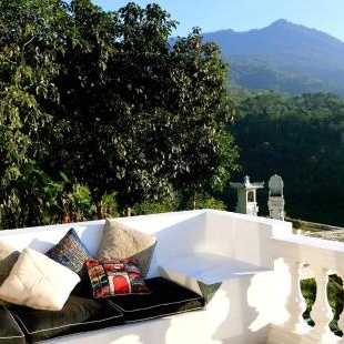 Фотография гостевого дома Pondok Plantation Luxury Mountain Escape Bedugul