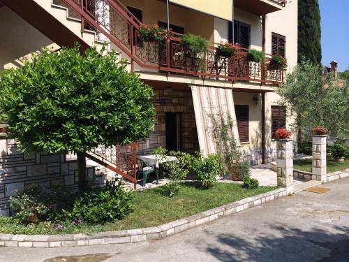 Фотография гостевого дома Rooms and apartment Ana