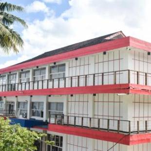 Фотография гостиницы RedDoorz Plus @ Tirta Kencana Hotel