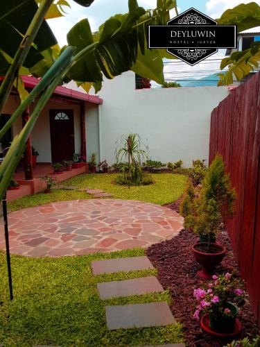 Фотография гостевого дома Hostal Deyluwin