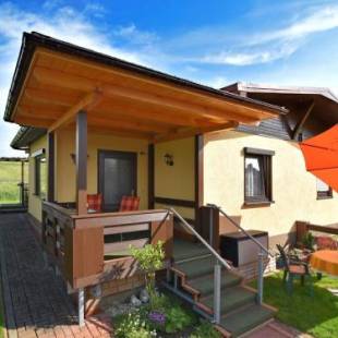 Фотографии гостевого дома 
            Cozy Holiday Home in Grossbreitenbach near Schwarza Valley
