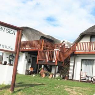 Фотографии мини отеля
Cycads on Sea Guest House