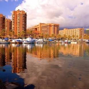 Фотографии гостиницы 
            Las Palmeras Affiliated by FERGUS