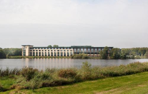 Фотография гостиницы Van der Valk Hotel Sneek