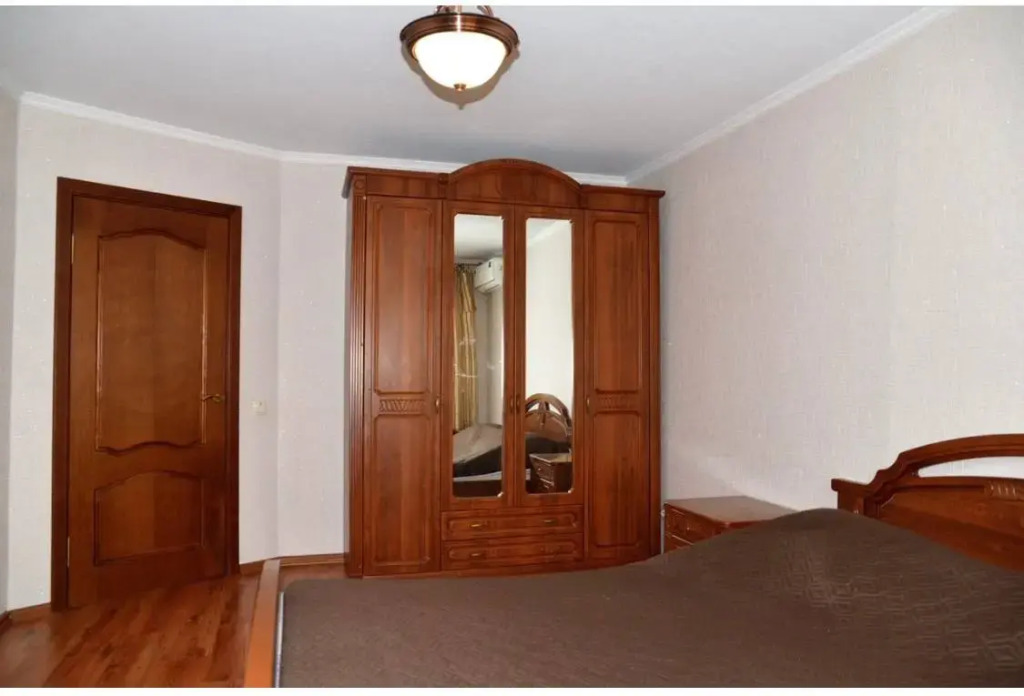 Фотография квартиры Апартаменты 3 ком центр Театральная площадь