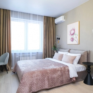 Фотография квартиры Большая Однокомнатная Квартира с Видом на Реку и Новым Ремонтом