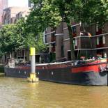 Фотография мини отеля Houseboat holiday apartments Rotterdam