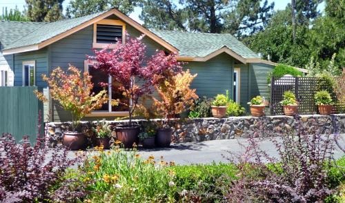 Фотография гостевого дома Sonoma's Best Guest Cottages