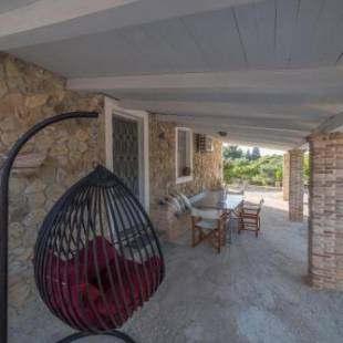 Фотографии гостевого дома
Binios Villa