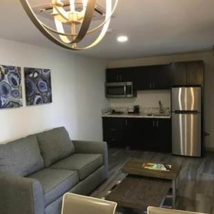 Фотография гостиницы King's Hotel & Residences