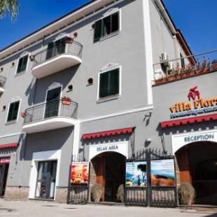 Фотографии апарт отеля
Villa Flora