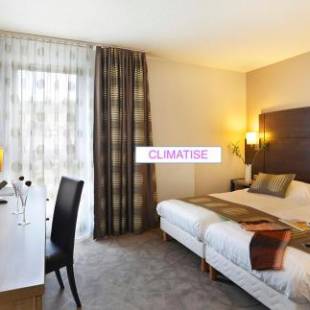 Фотографии гостиницы
The Originals Boutique, Hôtel Restaurant Arianis, Sochaux-Montbéliard