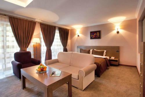 Фотографии гостиницы 
            Sheki OIK