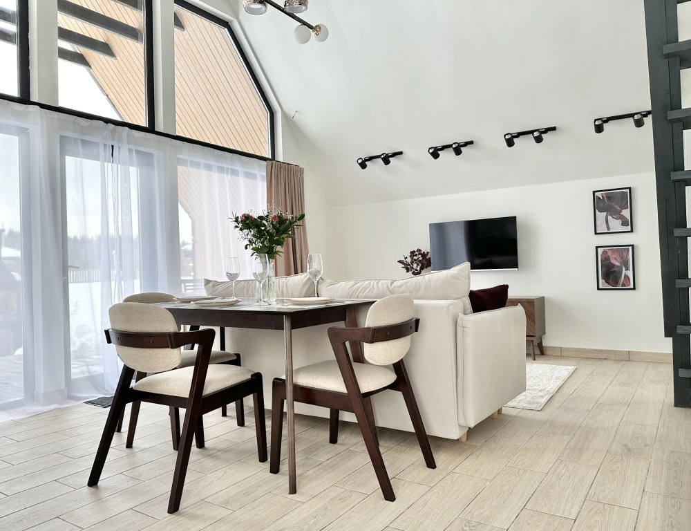 Фотография Коттеджа Частный Дом Барнхаус №5 с дровяной баней и горячим Чаном на 6 человек