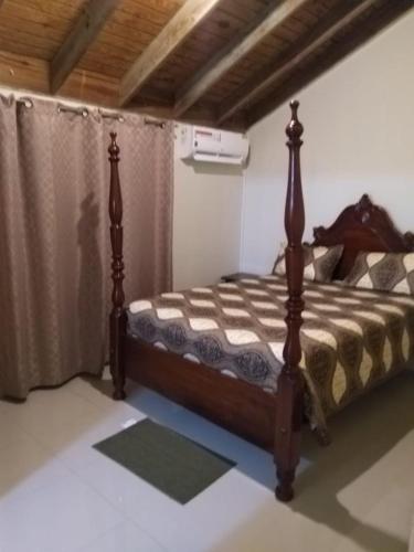 Фотография гостевого дома Spanish Plam Villa