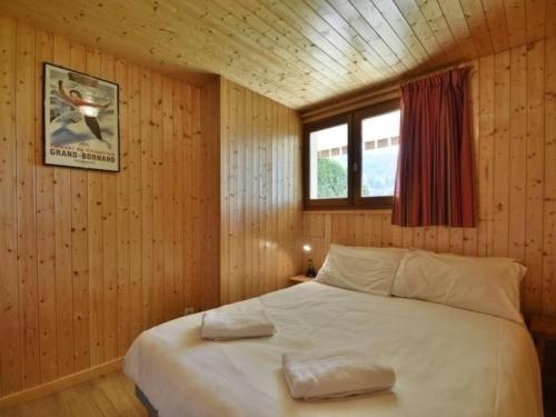 Фотография гостевого дома Chalet Le Grand-Bornand, 5 pièces, 9 personnes - FR-1-391-2