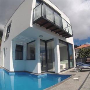 Фотографии гостевого дома 
            Hillside Villa