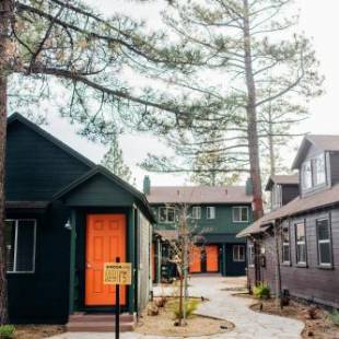 Фотографии гостиницы
Noon Lodge