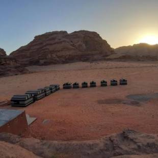 Фотографии базы отдыха 
            Bedouin Tours Camp