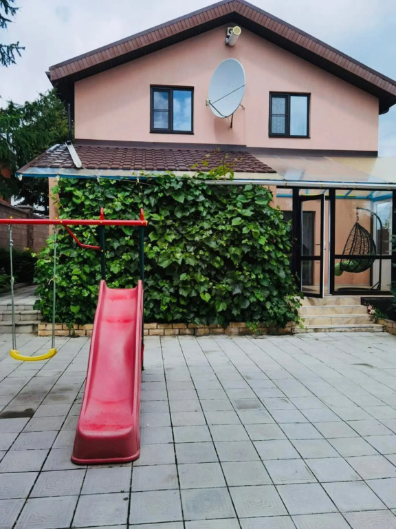 Фотография Коттеджа Частный Дом 16 с Баней и Бассейном