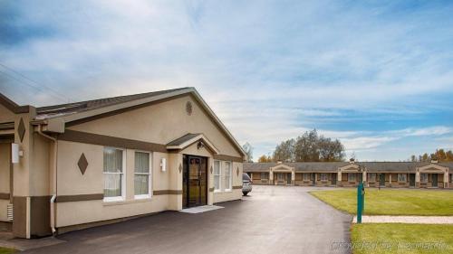 Фотография гостиницы Rodeway Inn & Suites Weedsport NY