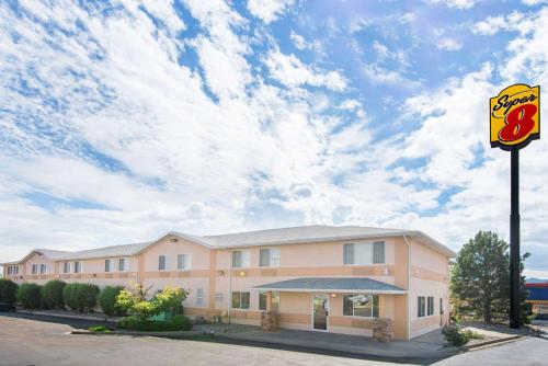 Фотография гостиницы Super 8 by Wyndham Trinidad