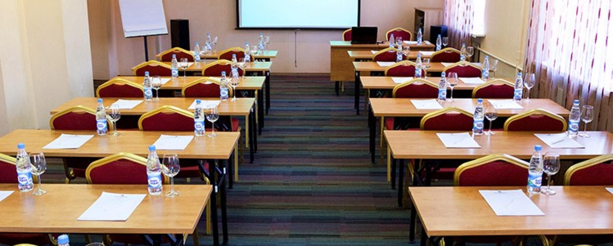 Фотографии конференц-зала Пикассо