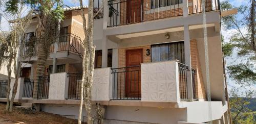 Фотография гостевого дома Chalés Estrada Real