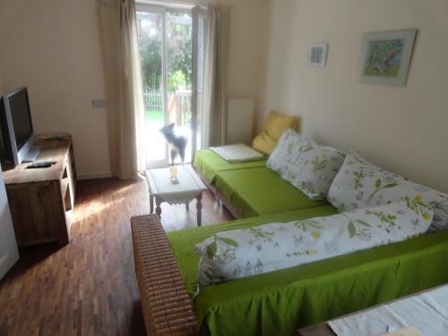 Фотография гостевого дома Holzhaus mit grüner Aussicht zum Erholen