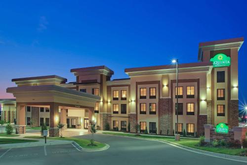 Фотография гостиницы La Quinta by Wyndham Memphis Wolfchase