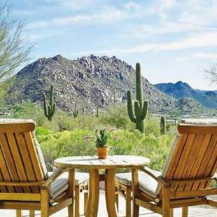 Фотография гостиницы Four Seasons Resorts Scottsdale at Troon North