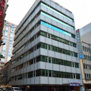 Фотографии гостиницы 
            Friends Yo Yo Hotel