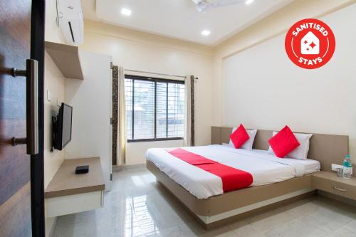 Фотография гостиницы OYO 44187 Hotel Hari Vitthala Palace