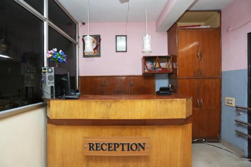 Фотография гостиницы OYO 13669 Hotel Satnam