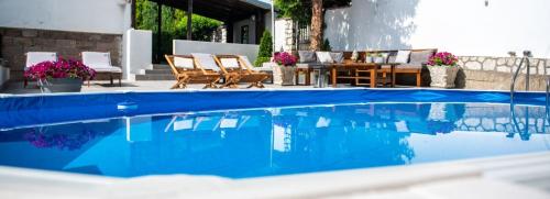 Фотографии гостевого дома
Vila Mila