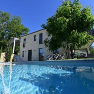 Фотографии гостевого дома
Saint-Emilion Golf - Villa St Andrews