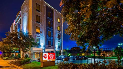 Фотография гостиницы Best Western Plus Gen X Inn