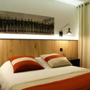 Фотографии гостиницы
Hôtel Mir