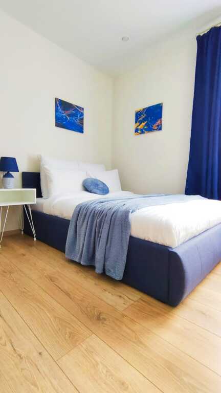 Фотография квартиры Квартира Королевский синий