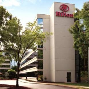 Фотографии гостиницы 
            Hilton Durham near Duke University